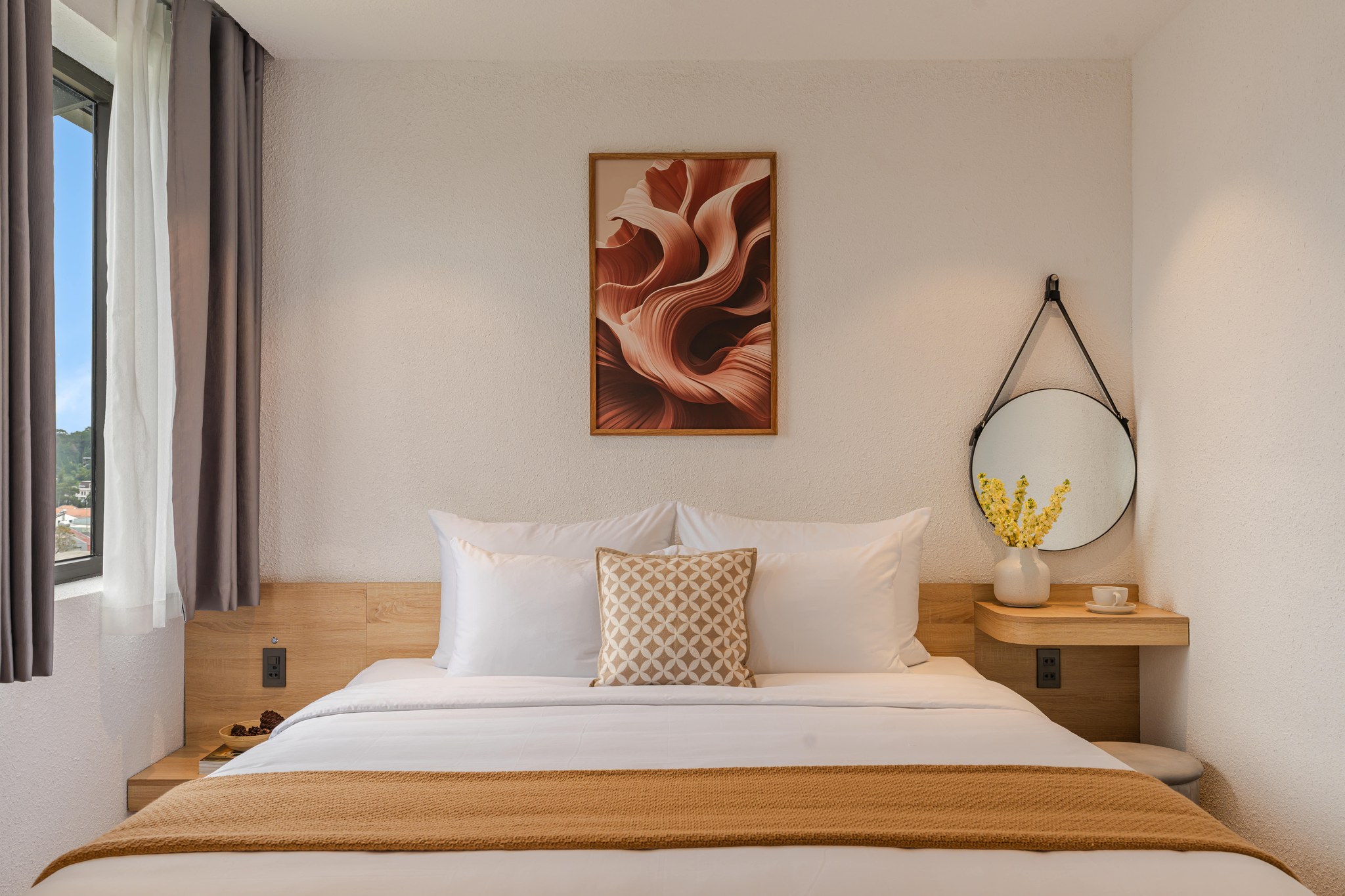 Deluxe Double Room gallery photo - DAWN Hotel Dalat
