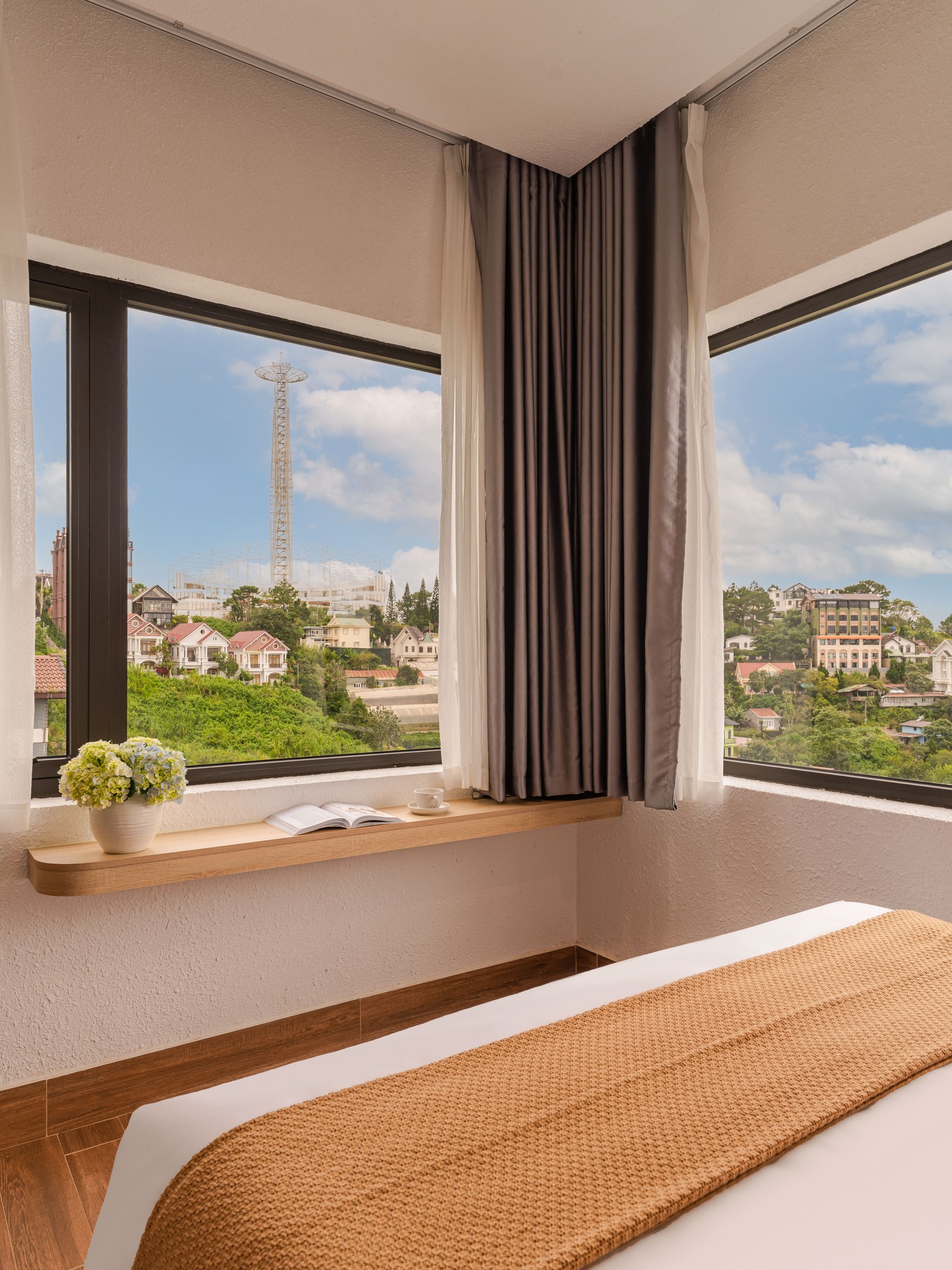 Deluxe Family Room gallery photo - DAWN Hotel Dalat